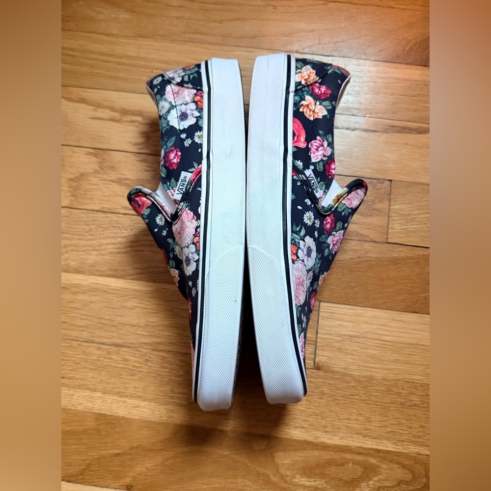Vans Garden Floral Slip-On Canvas Sneakers - Black with Multicolor Roses - Picture 4 of 9